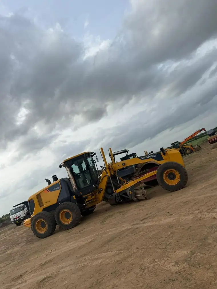 Earthmoving & Compaction — Sansar Infra fleet